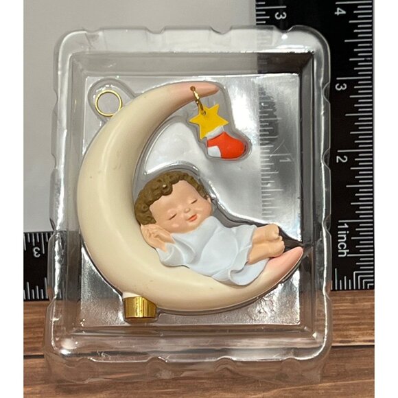 1988 HALLMARK KEEPSAKE ORNAMENT QLX713-4 MOONLIT NAP STAR STOCKING BABY LIGHTED - Picture 4 of 9